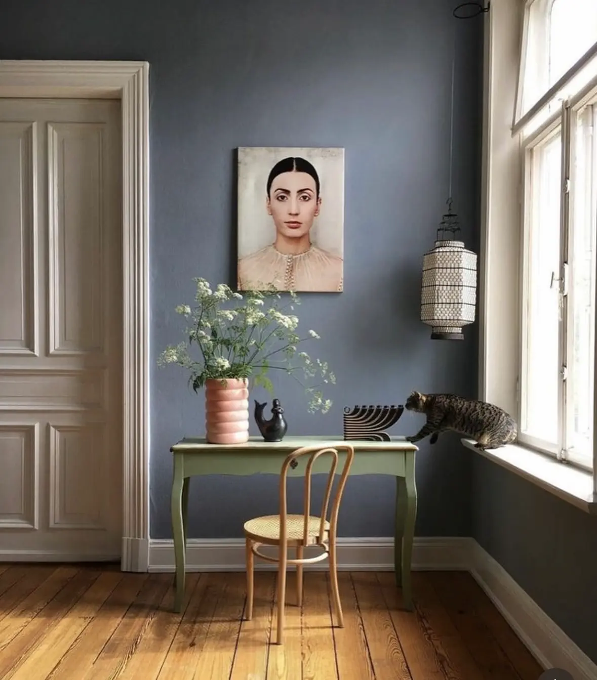 Intérieur coloré et harmonieux